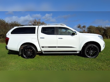 Used Nissan Navara 2018 for sale - 75968543: Photo