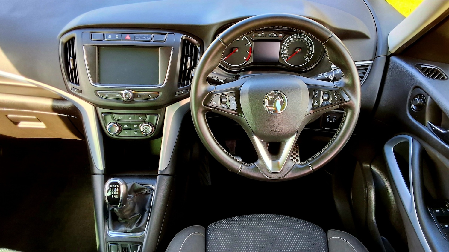 Used Vauxhall Zafira 2018 for sale - 77245511: Photo 16