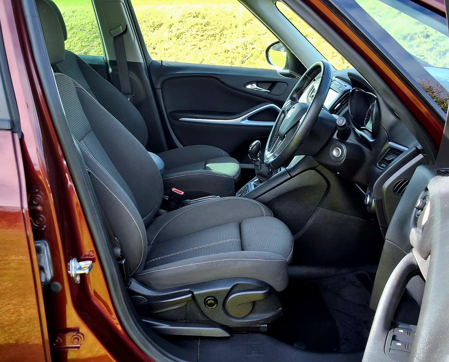 Used Vauxhall Zafira 2018 for sale - 77245511: Photo 18