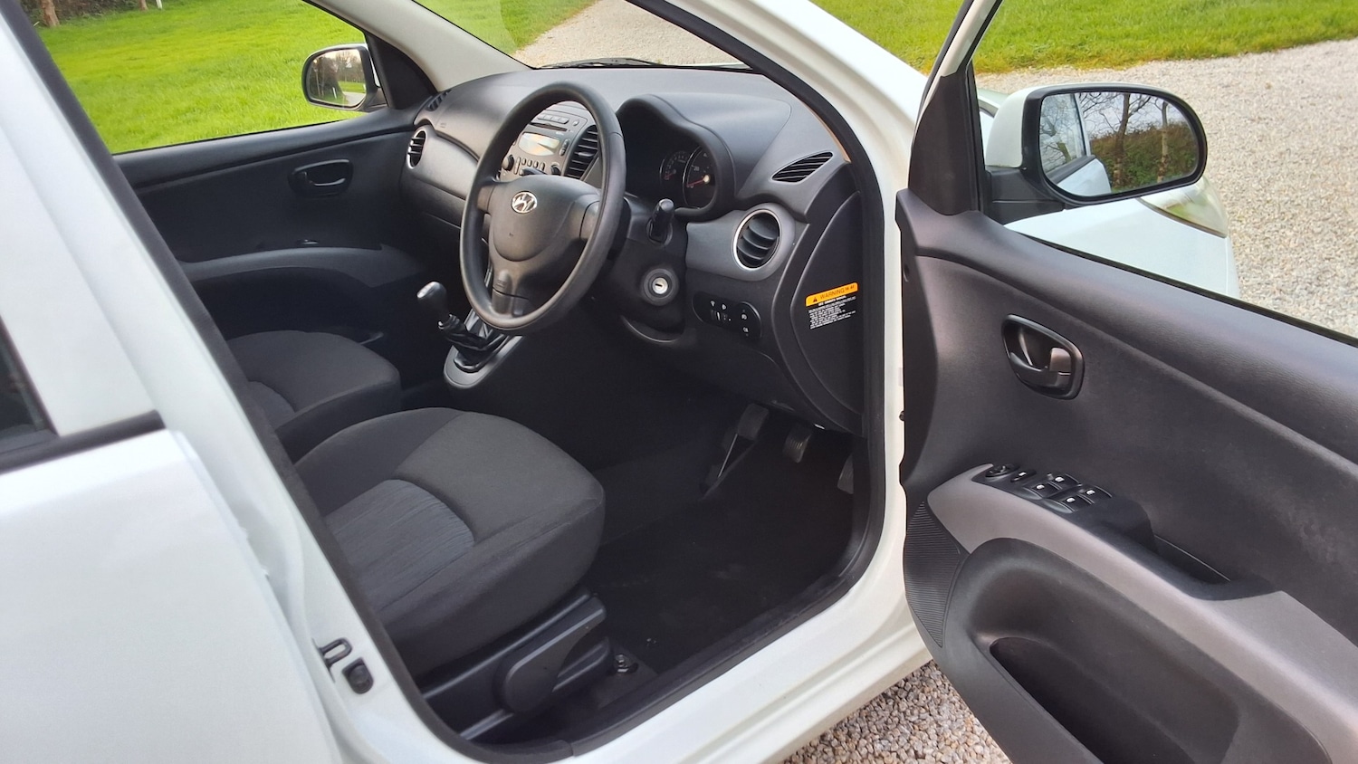 Used Hyundai i10 2012 for sale - 77071242: Photo 16