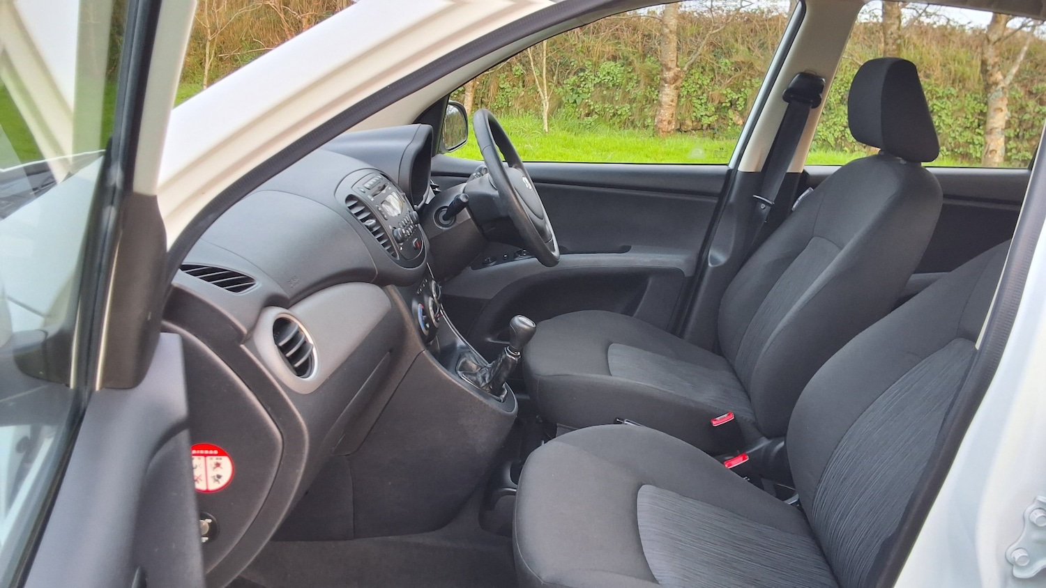 Used Hyundai i10 2012 for sale - 77071242: Photo 20