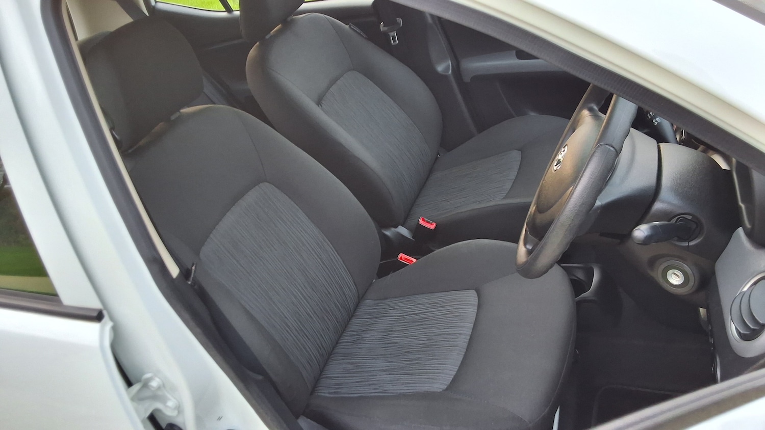 Used Hyundai i10 2012 for sale - 77071242: Photo 21