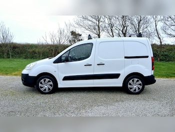 Used Citroen Berlingo 2010 for sale - 77730535: Photo