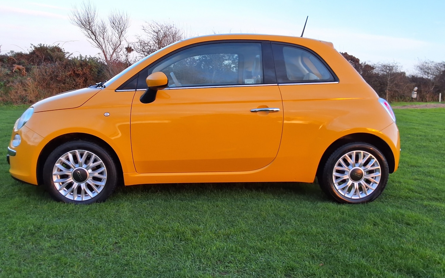 Used Fiat 500 2015 for sale - 76497604: Photo 3