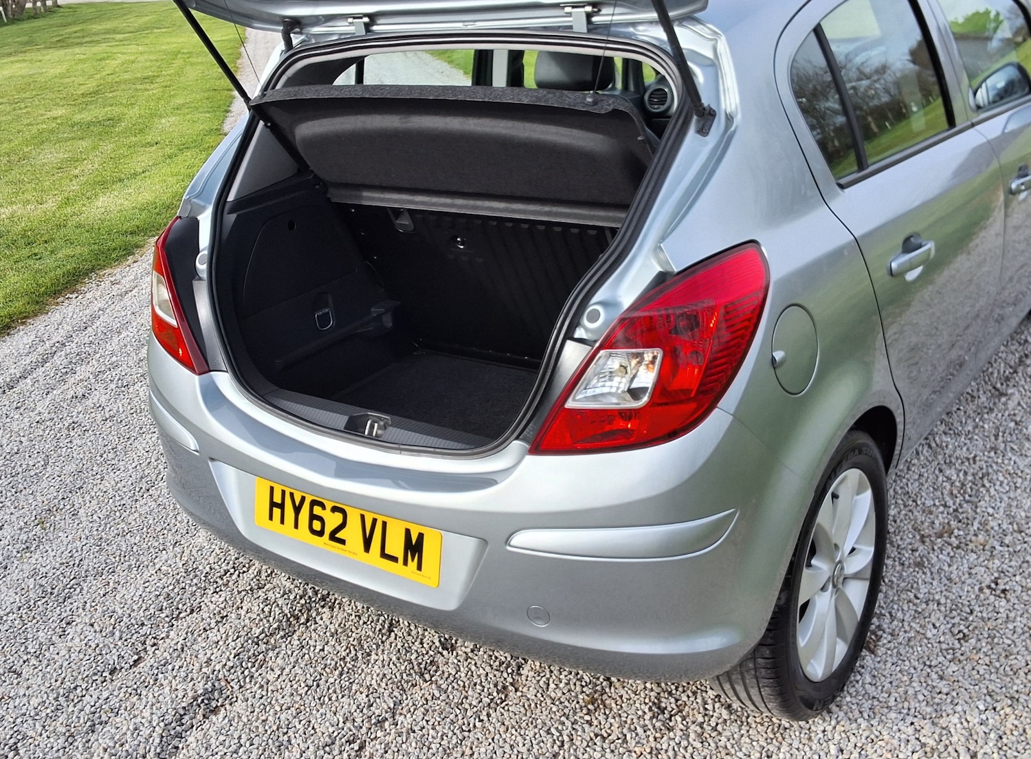 Used Vauxhall Corsa 2012 for sale - 78031805: Photo 9