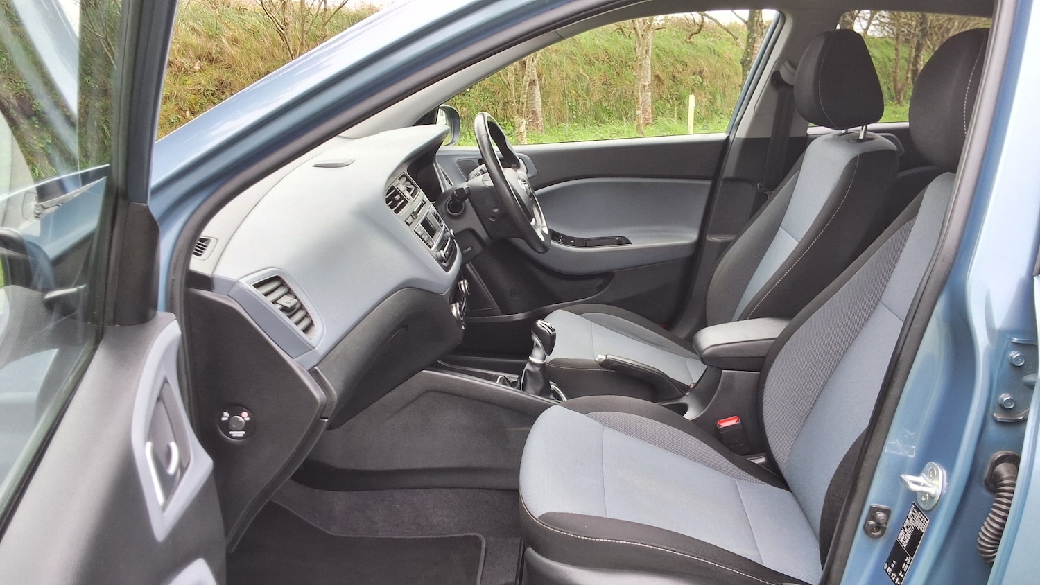 Used Hyundai i20 2015 for sale - 78183518: Photo 15