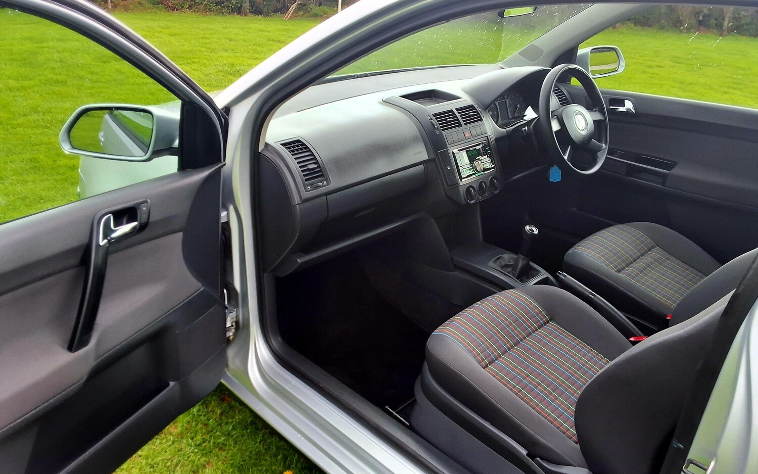 Used Volkswagen Polo 2005 for sale - 76542210: Photo 19