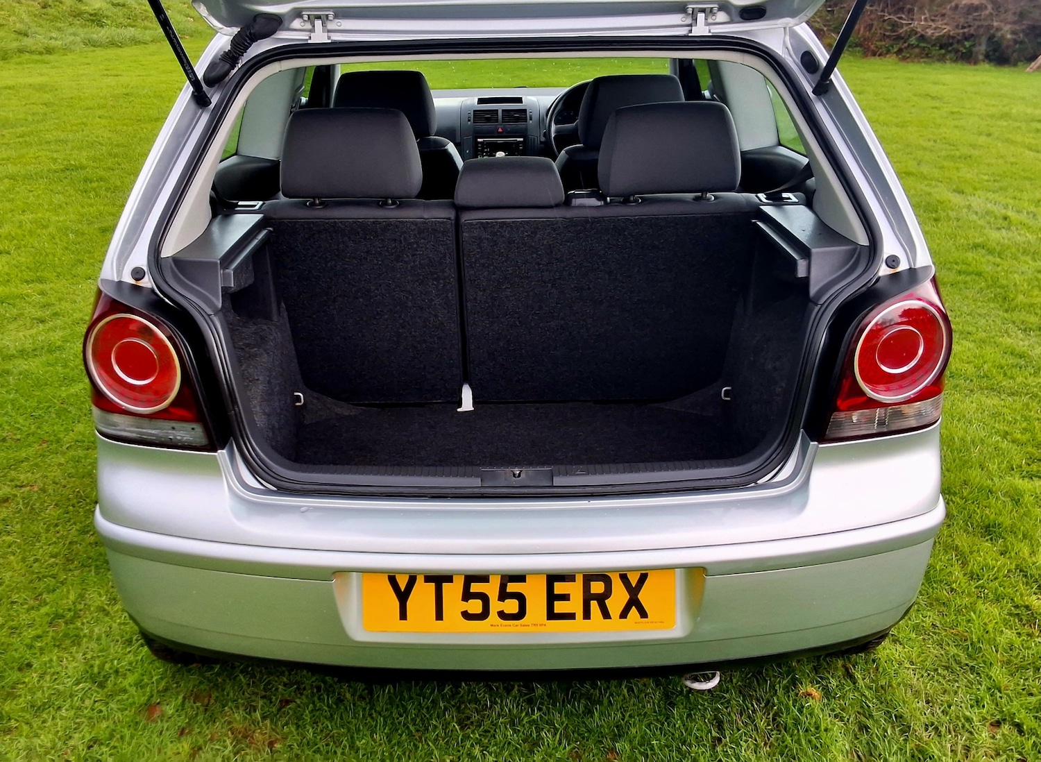 Used Volkswagen Polo 2005 for sale - 76542210: Photo 6