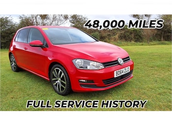 Volkswagen - Golf