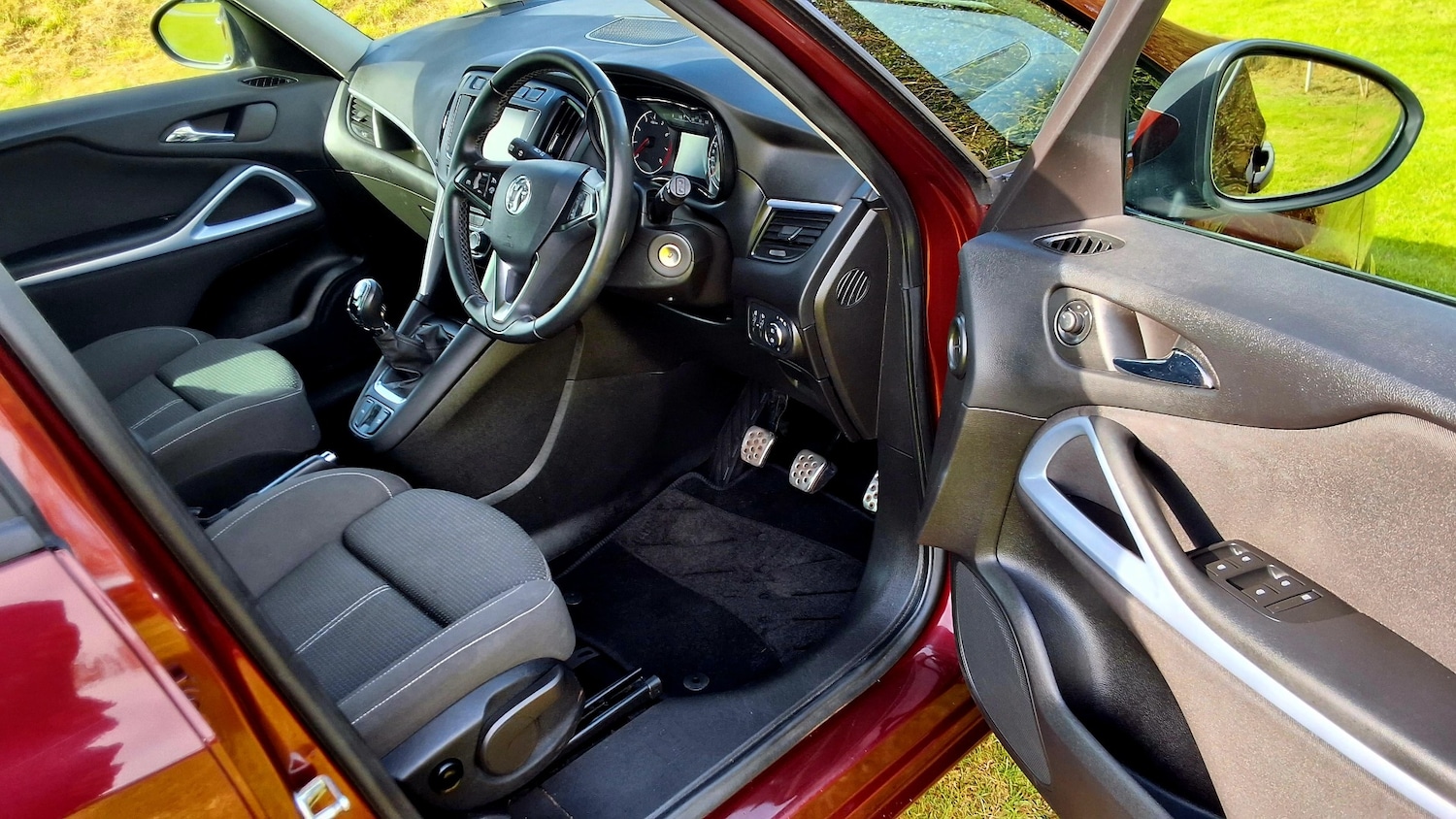 Used Vauxhall Zafira 2018 for sale - 76594497: Photo 19