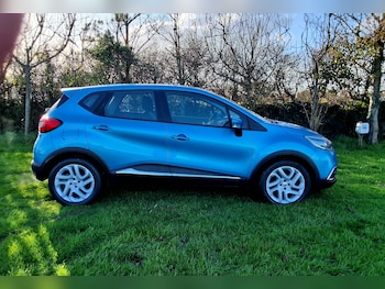 Used Renault Captur 2014 for sale - 76439759: Photo