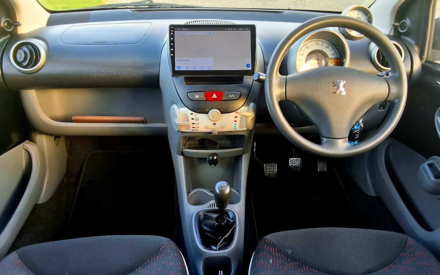 Used Peugeot 107 2010 for sale - 76881492: Photo 12