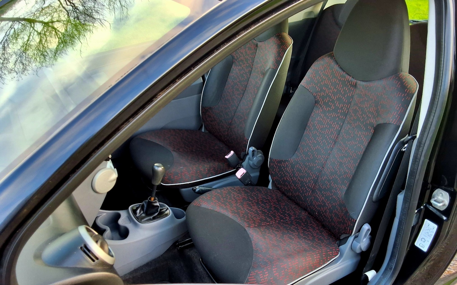 Used Peugeot 107 2010 for sale - 76881492: Photo 22