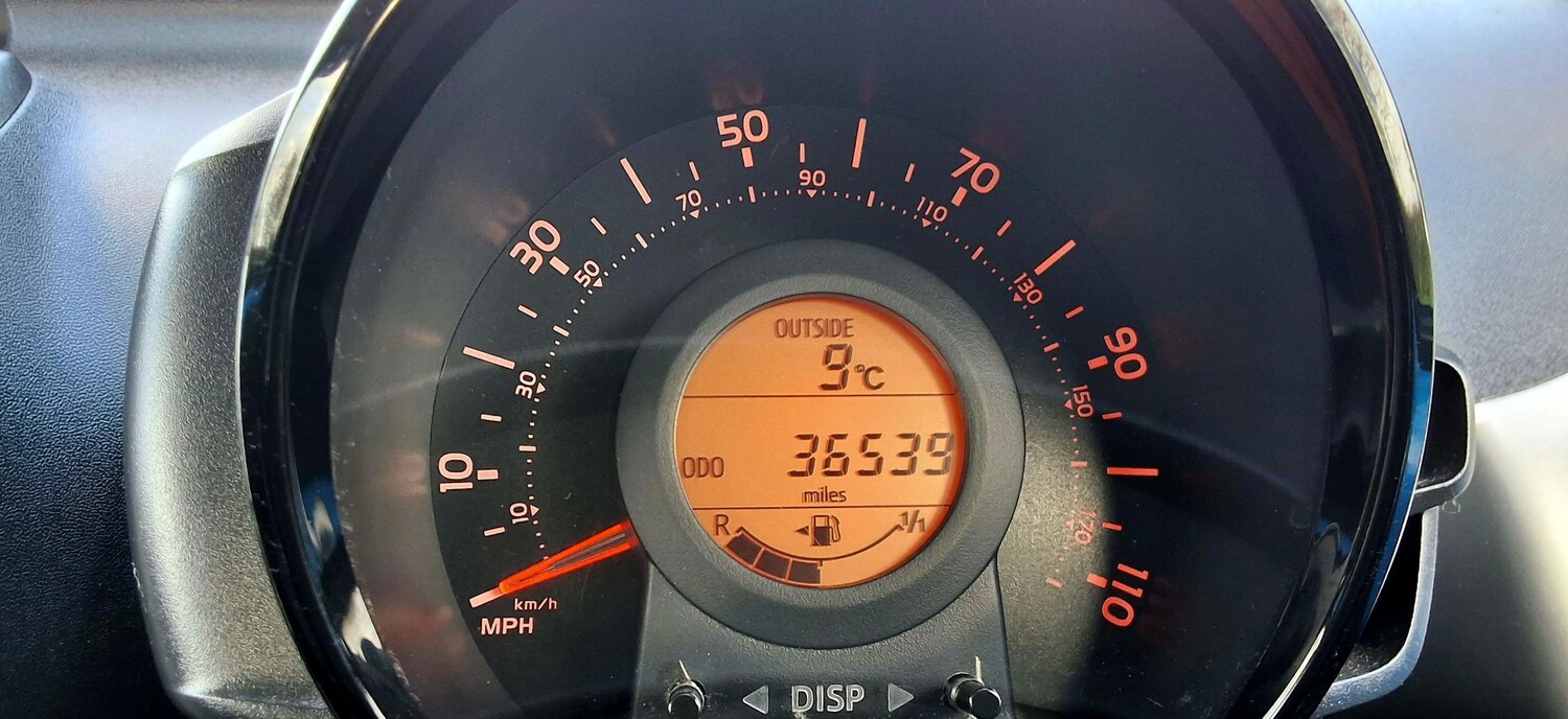 Used Peugeot 108 2016 for sale - 77465862: Photo 19