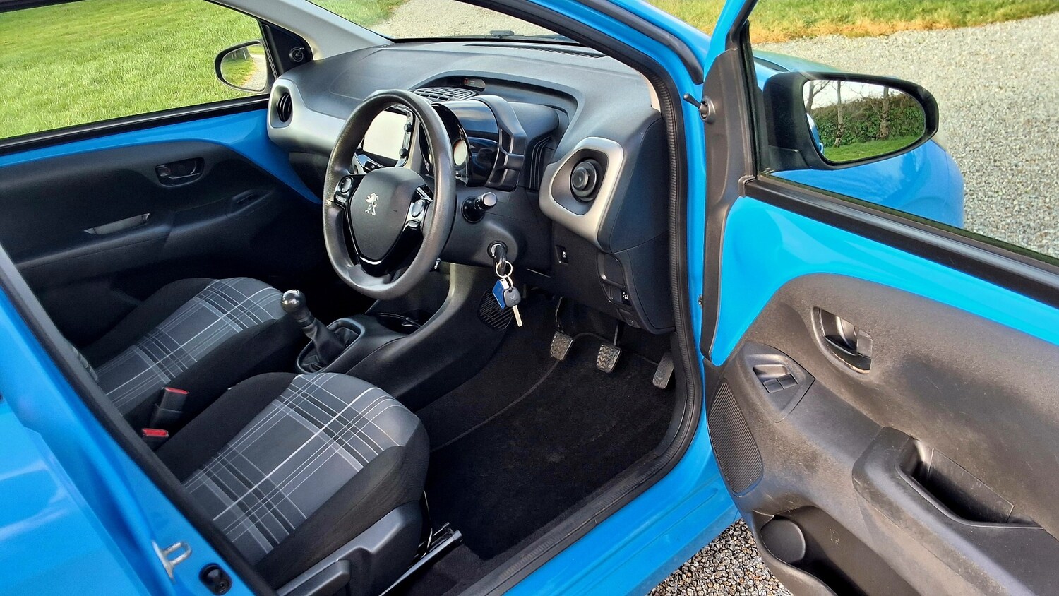 Used Peugeot 108 2016 for sale - 77465862: Photo 21