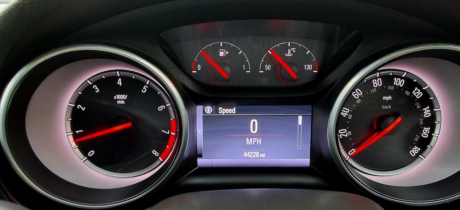 Used Vauxhall Astra 2015 for sale - 77247611: Photo 16