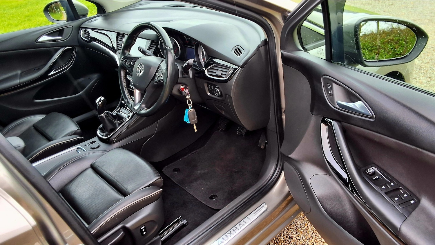 Used Vauxhall Astra 2015 for sale - 77247611: Photo 20