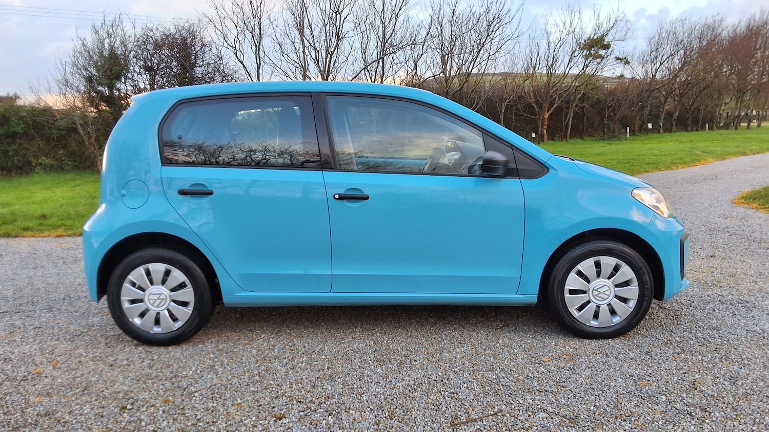 Used Volkswagen up! 2017 for sale - 77264598: Photo 4