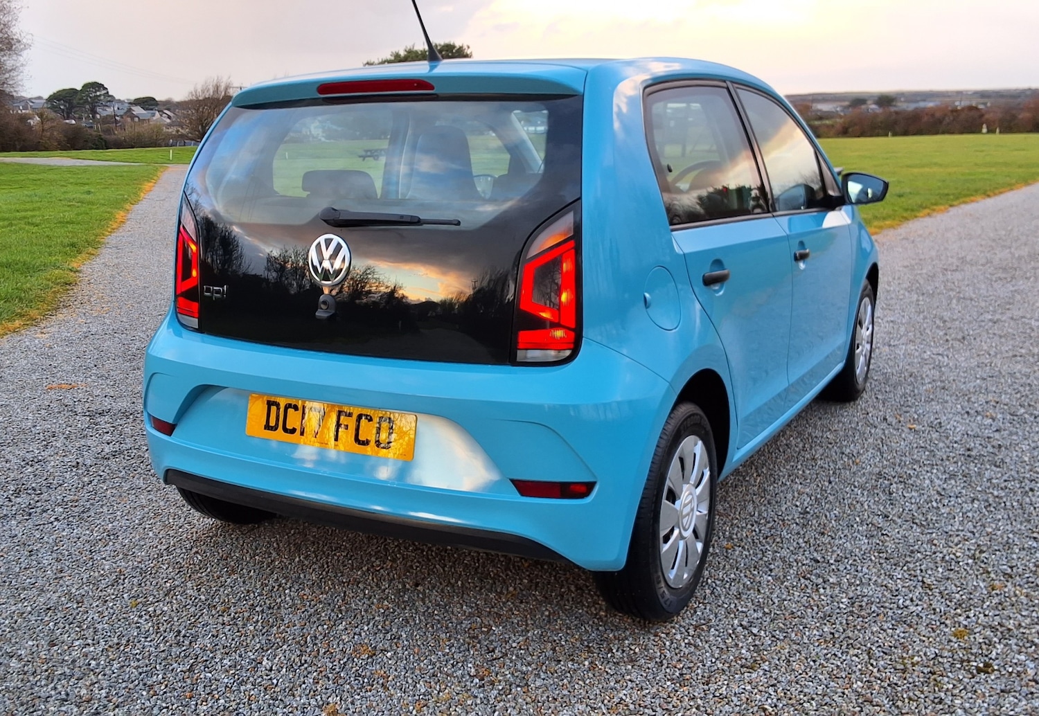 Used Volkswagen up! 2017 for sale - 77264598: Photo 9