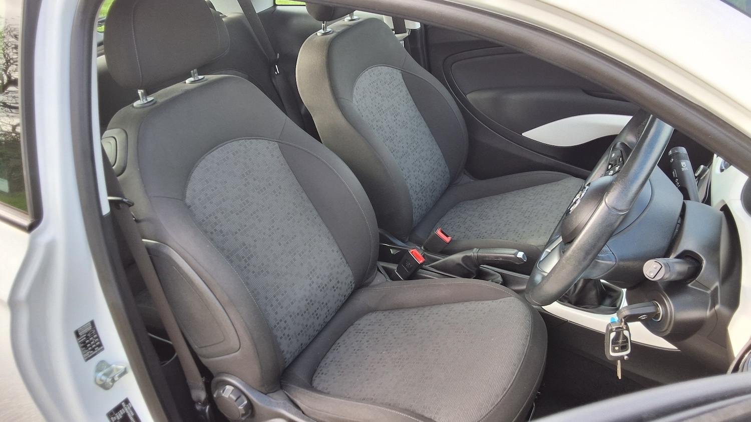 Used Vauxhall ADAM 2014 for sale - 77548031: Photo 22