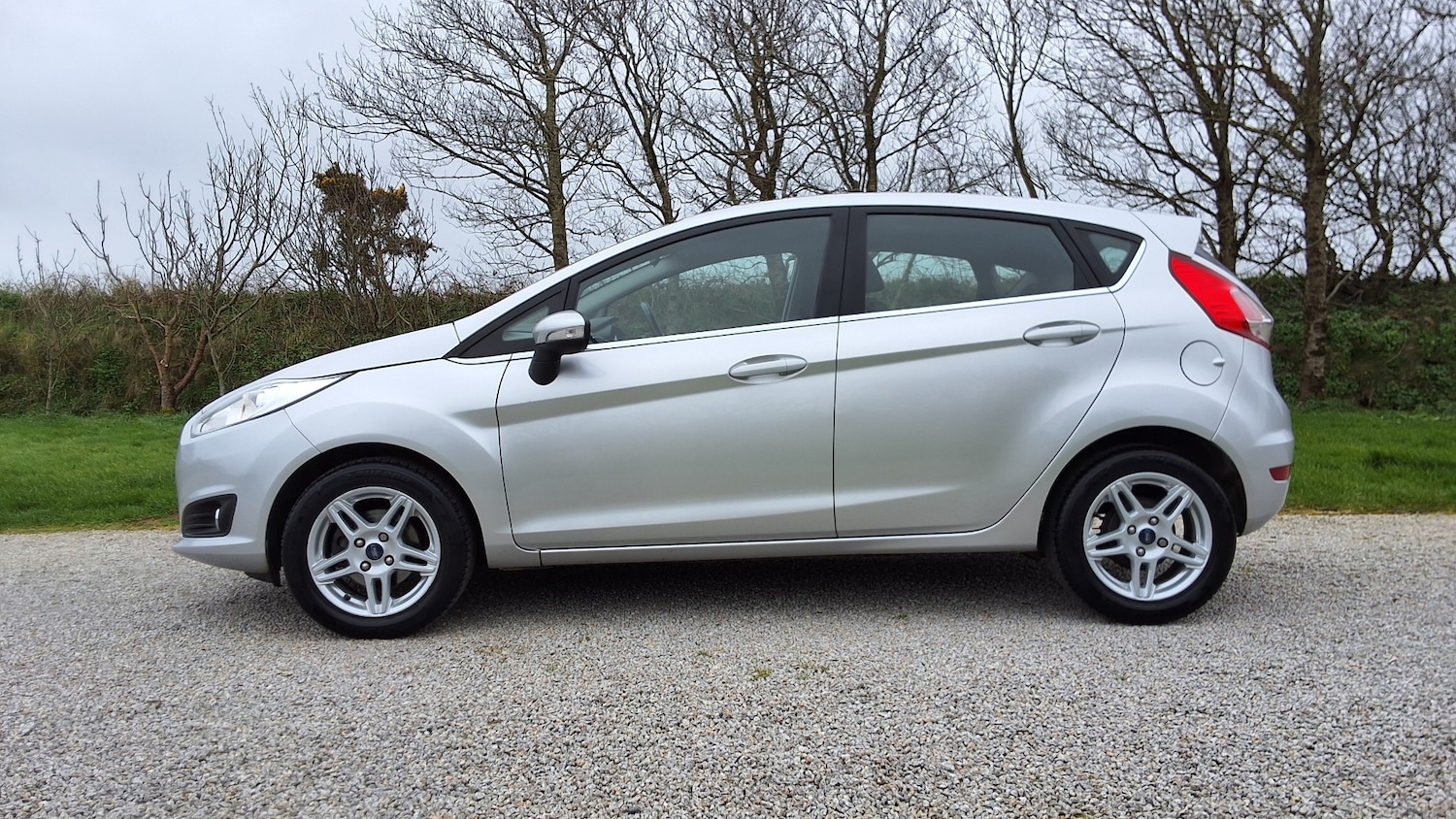 Used Ford Fiesta 2013 for sale - 77918806: Photo 4