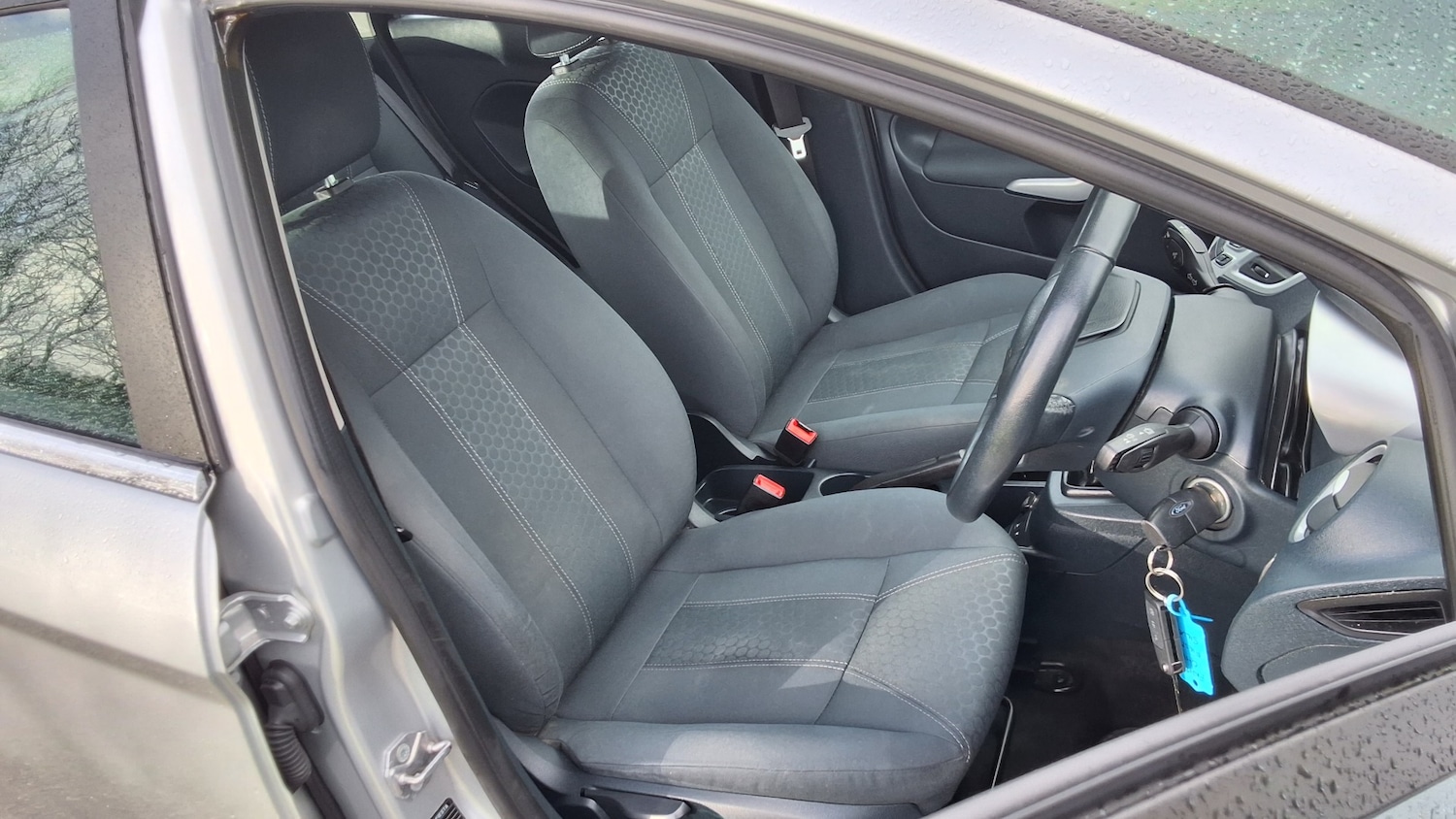 Used Ford Fiesta 2012 for sale - 77224863: Photo 20