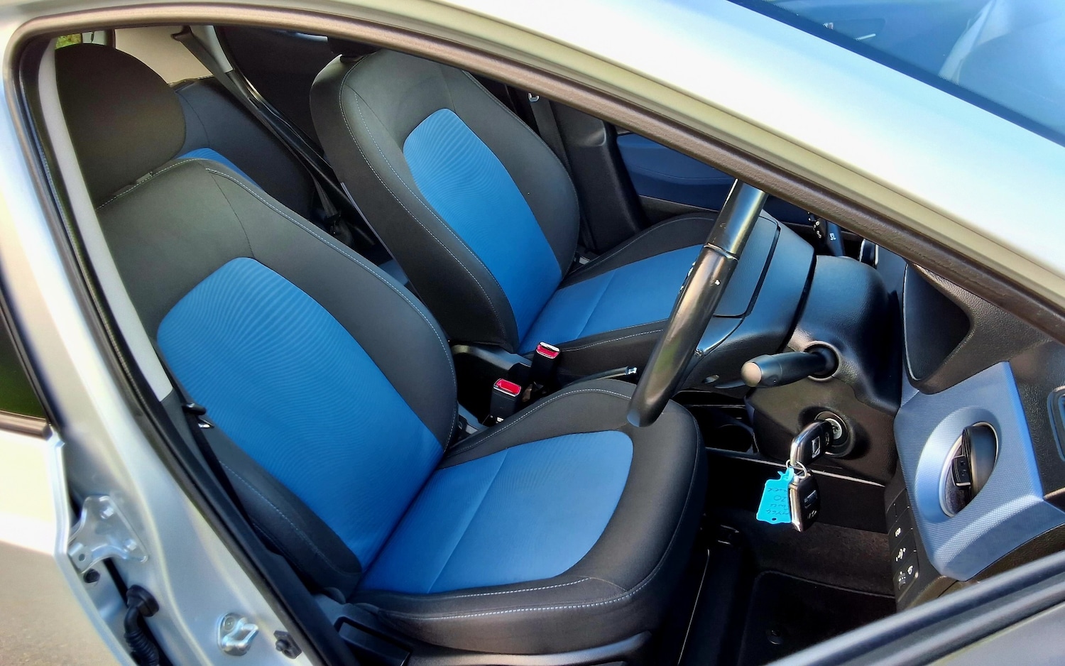 Used Hyundai i10 2014 for sale - 76810602: Photo 22