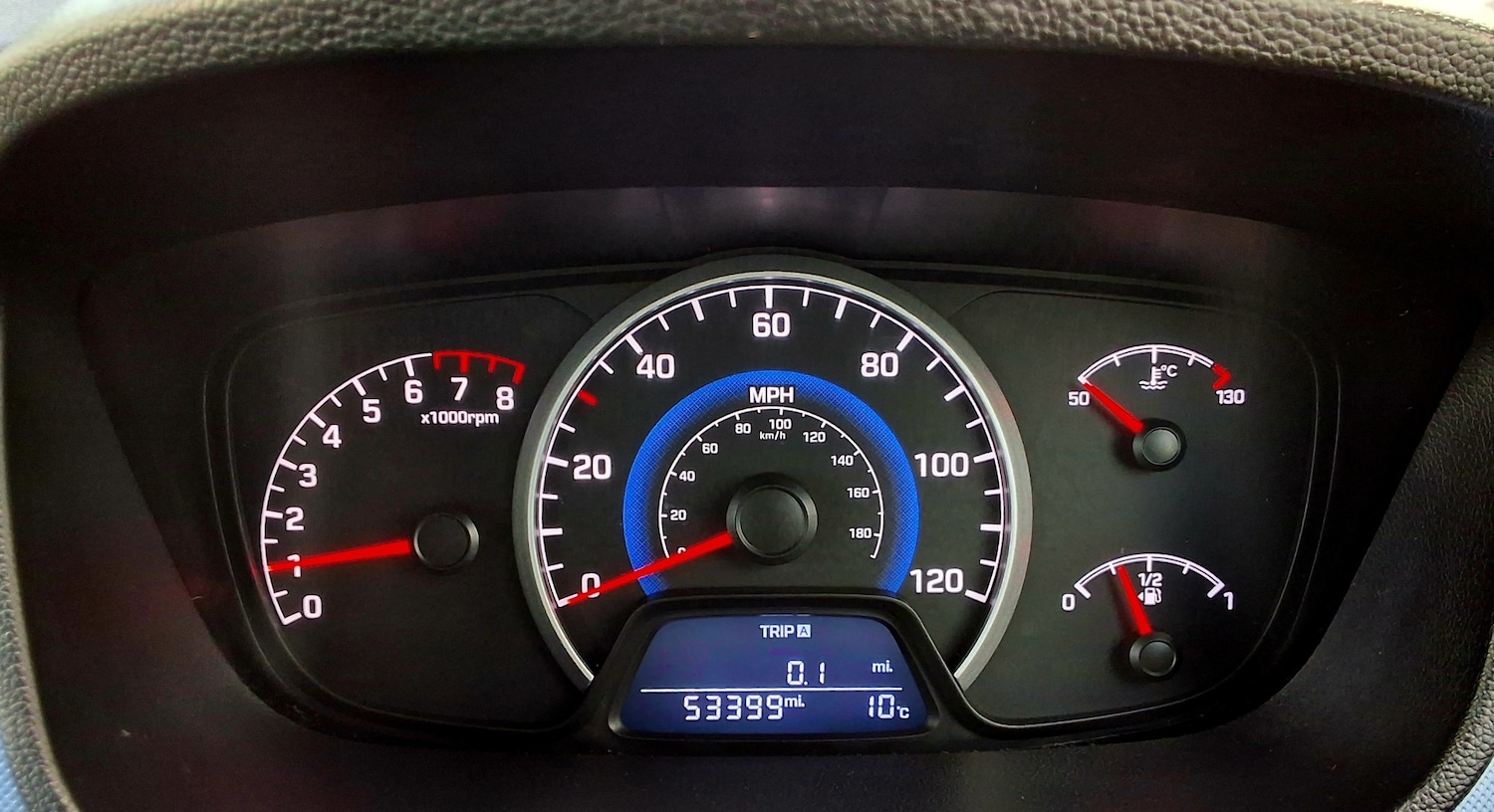 Used Hyundai i10 2015 for sale - 76933329: Photo 15