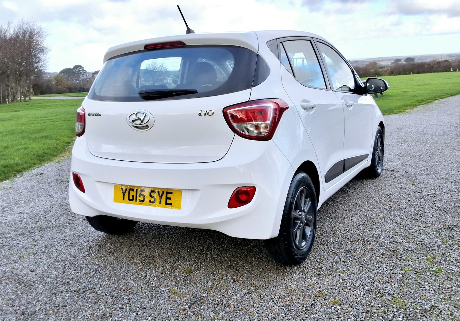 Used Hyundai i10 2015 for sale - 76933329: Photo 5