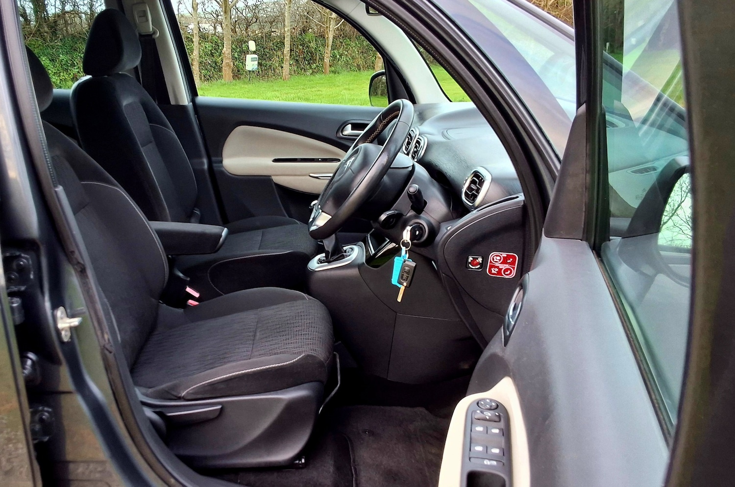 Used Citroen C3 Picasso 2014 for sale - 77517756: Photo 19