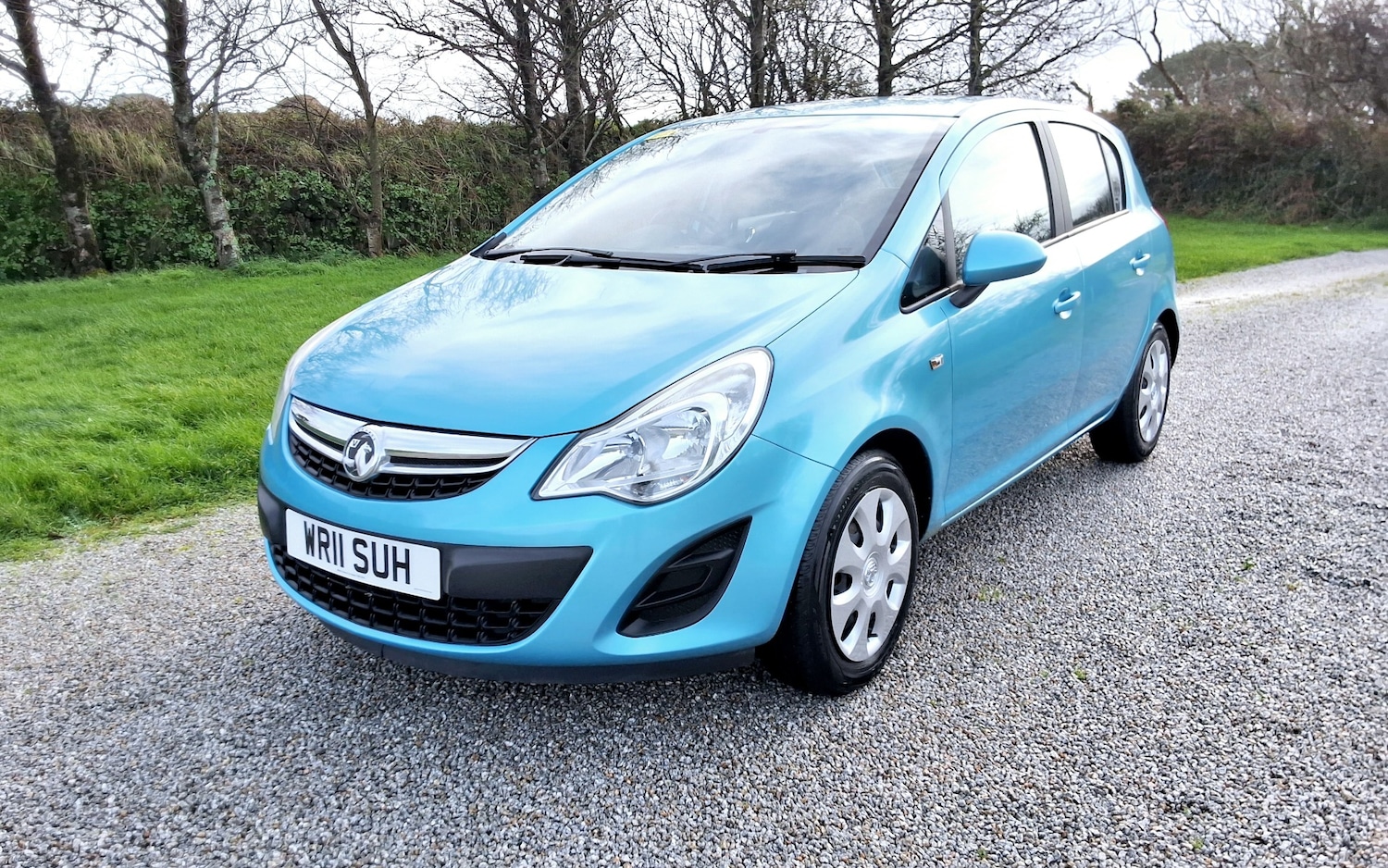 Used Vauxhall Corsa 2011 for sale - 76736530: Photo 2