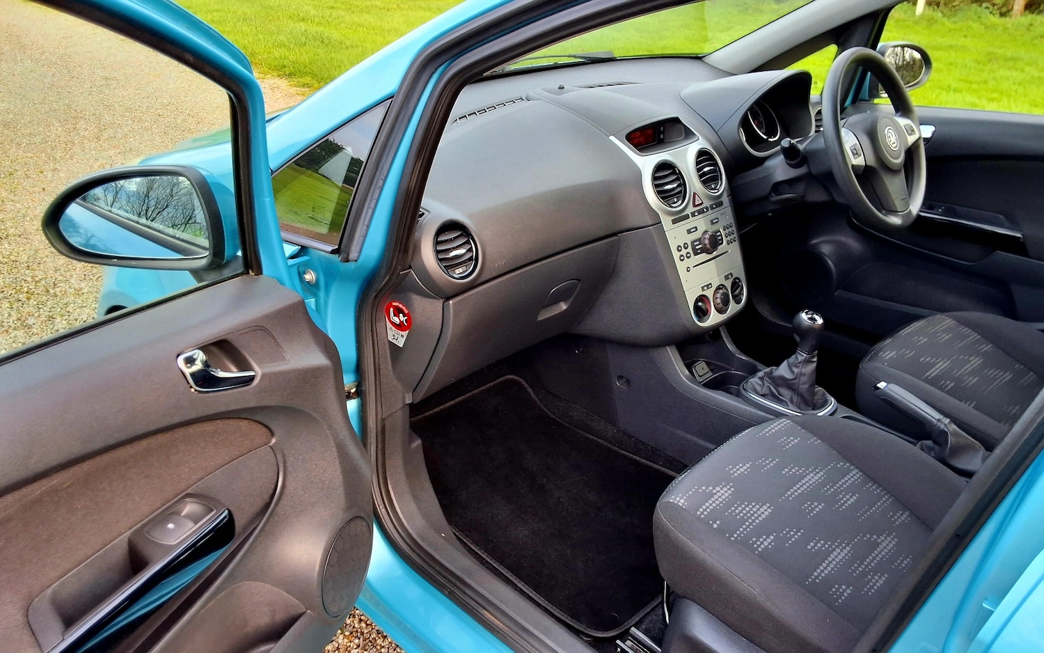 Used Vauxhall Corsa 2011 for sale - 76736530: Photo 22