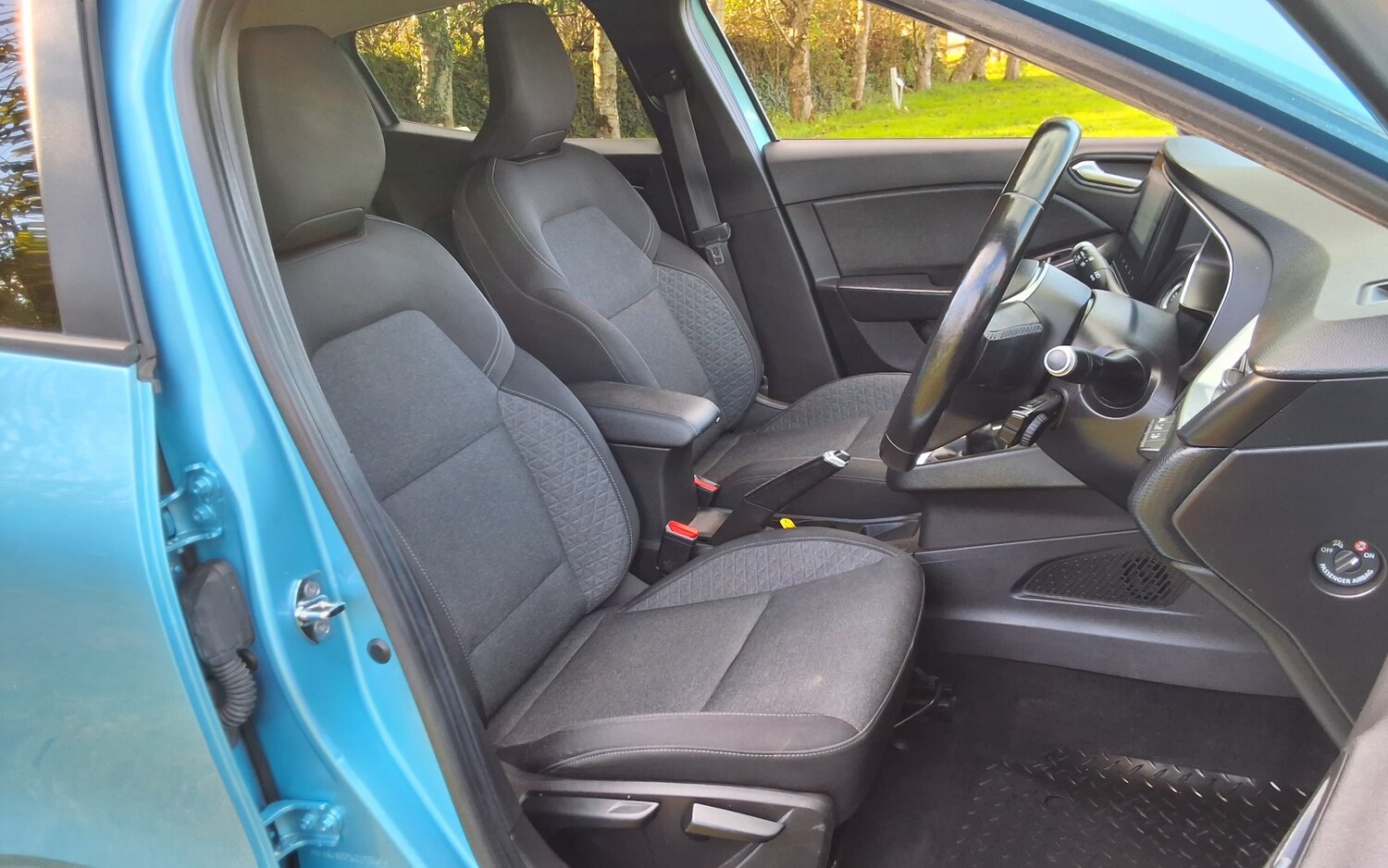 Used Renault Clio 2019 for sale - 76075658: Photo 22