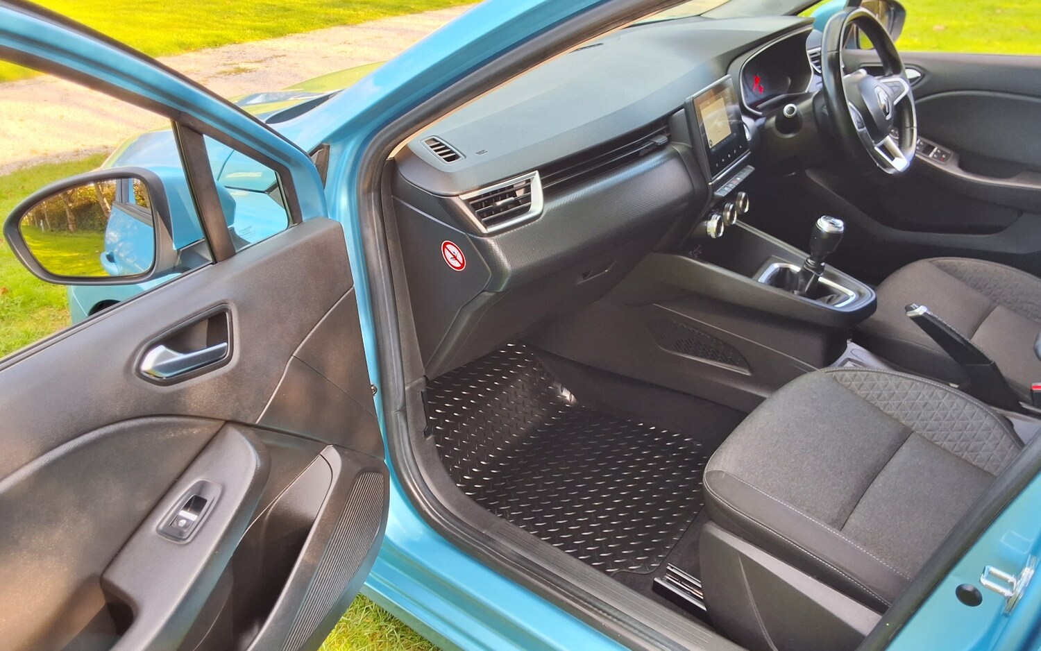 Used Renault Clio 2019 for sale - 76075658: Photo 23