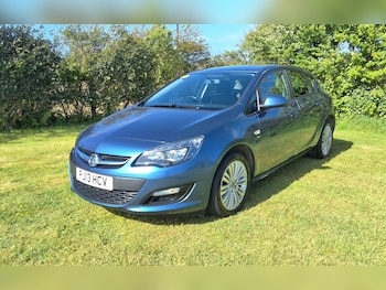 Used Vauxhall Astra 2013 for sale - 78571730: Photo
