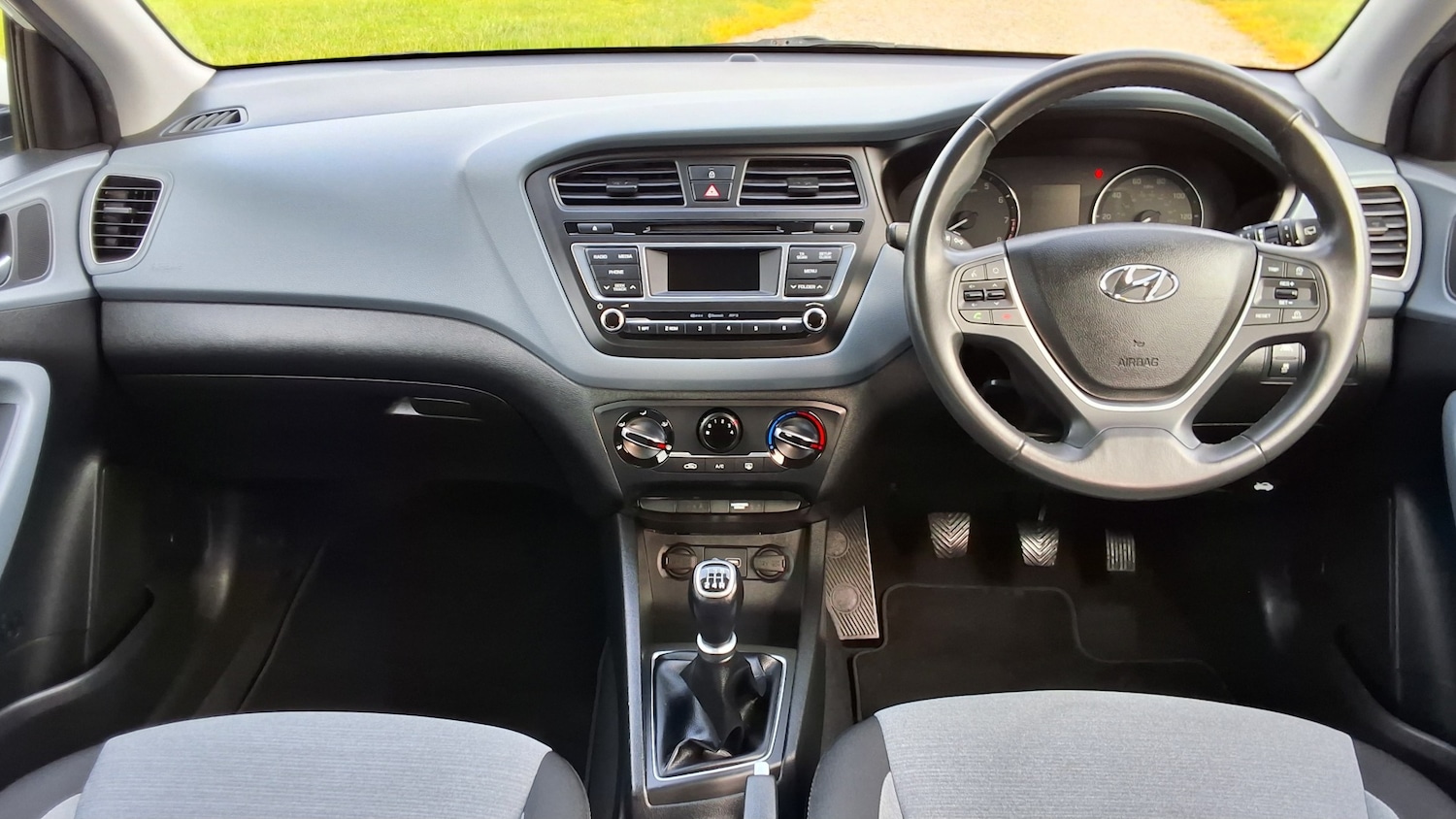 Used Hyundai i20 2016 for sale - 77284075: Photo 15