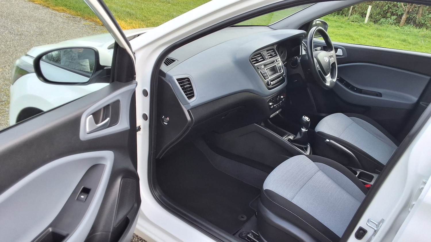 Used Hyundai i20 2016 for sale - 77284075: Photo 19