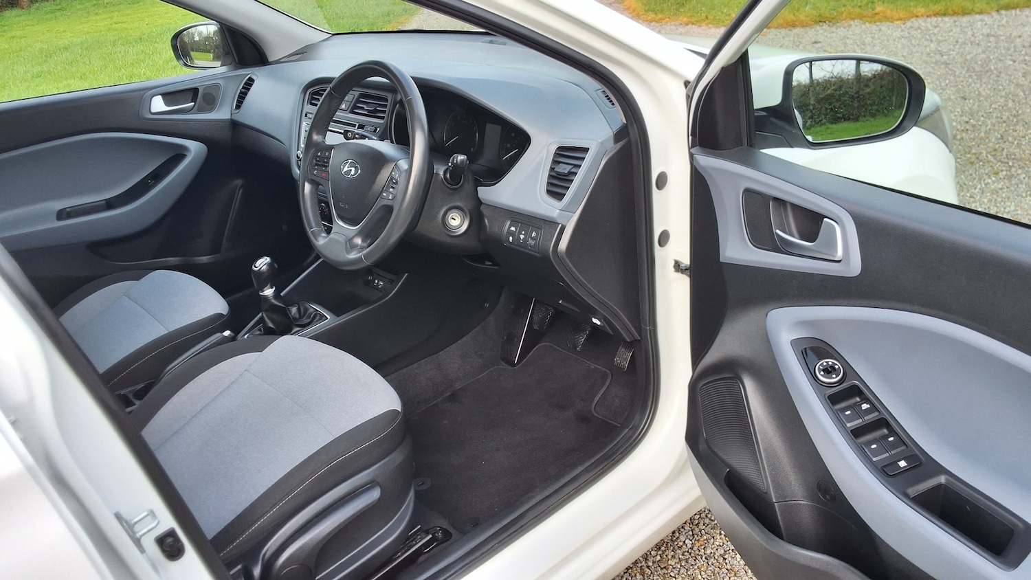 Used Hyundai i20 2016 for sale - 77284075: Photo 21