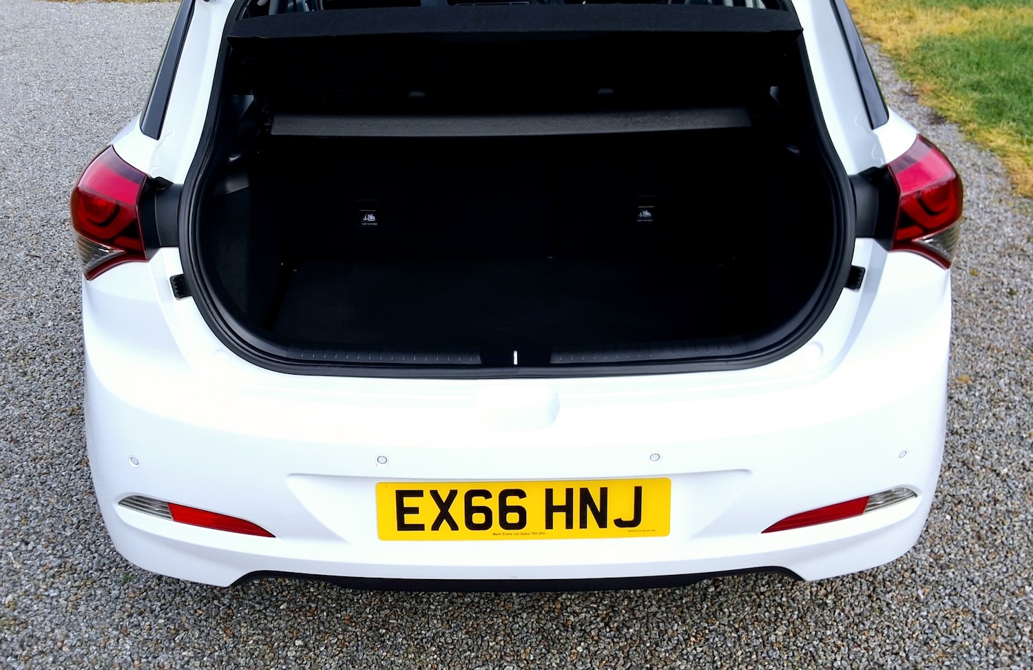 Used Hyundai i20 2016 for sale - 77284075: Photo 7