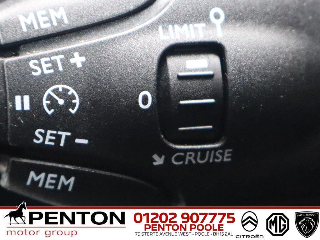 Used Peugeot E-2008 2022 for sale - 77575263: Photo 17
