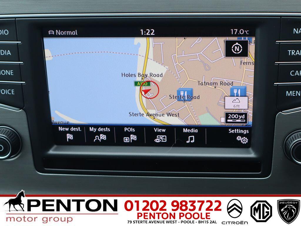 Used Volkswagen Golf 2017 for sale - 76988388: Photo 2