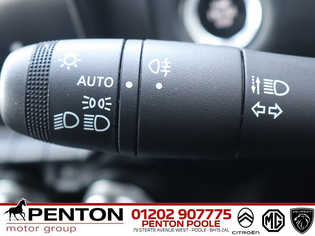 Used Renault Captur 2022 for sale - 76521611: Photo 18