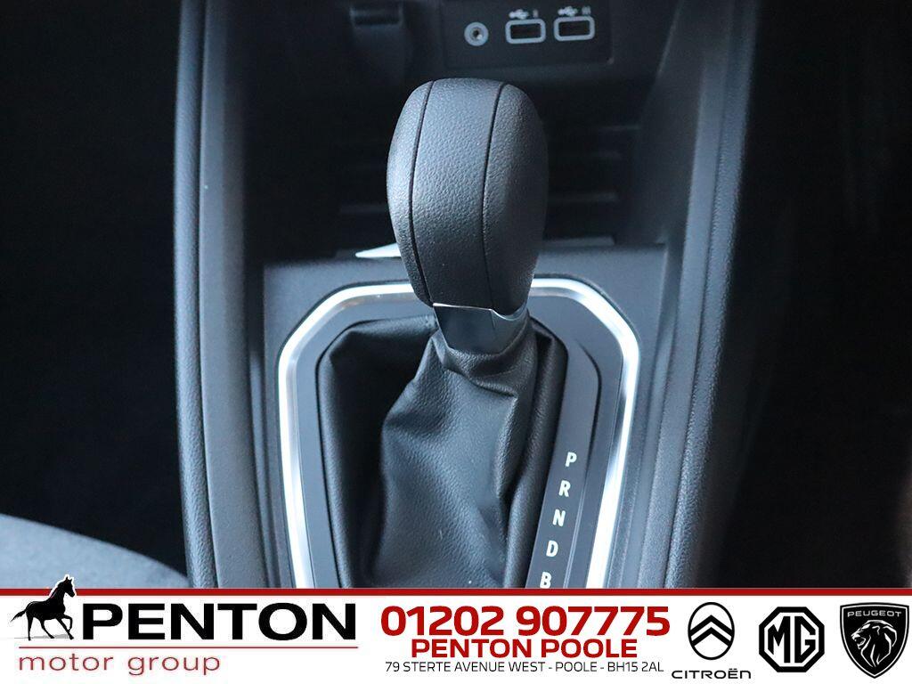 Used Renault Clio 2023 for sale - 76728425: Photo 12