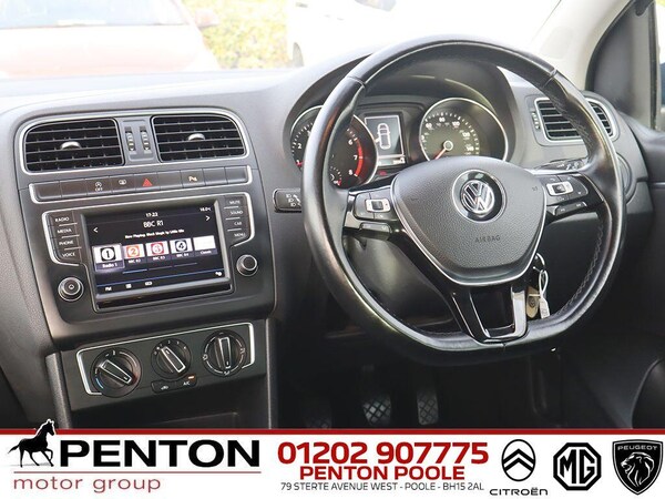 Used Volkswagen Polo 2017 for sale - 75658938: Photo 6