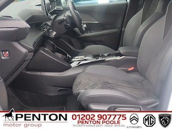 Used Peugeot 2008 2023 for sale - 78205125: Photo