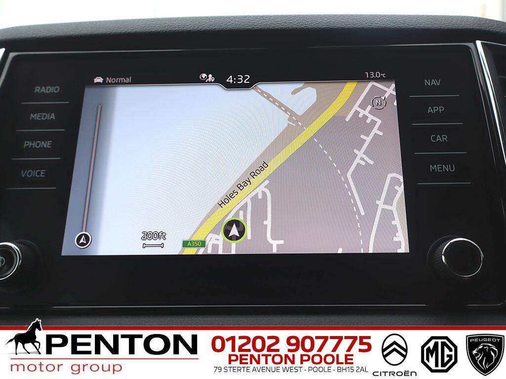 Used Skoda Karoq 2023 for sale - 76994767: Photo 2