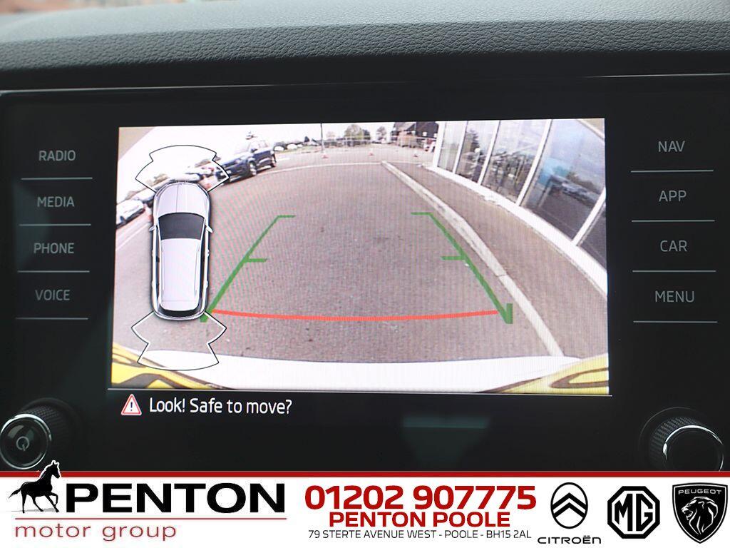 Used Skoda Karoq 2023 for sale - 76994767: Photo 3