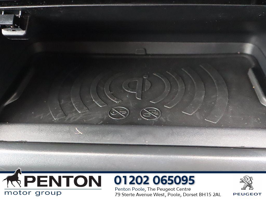 Used Peugeot 2008 2024 for sale - 76667400: Photo 8