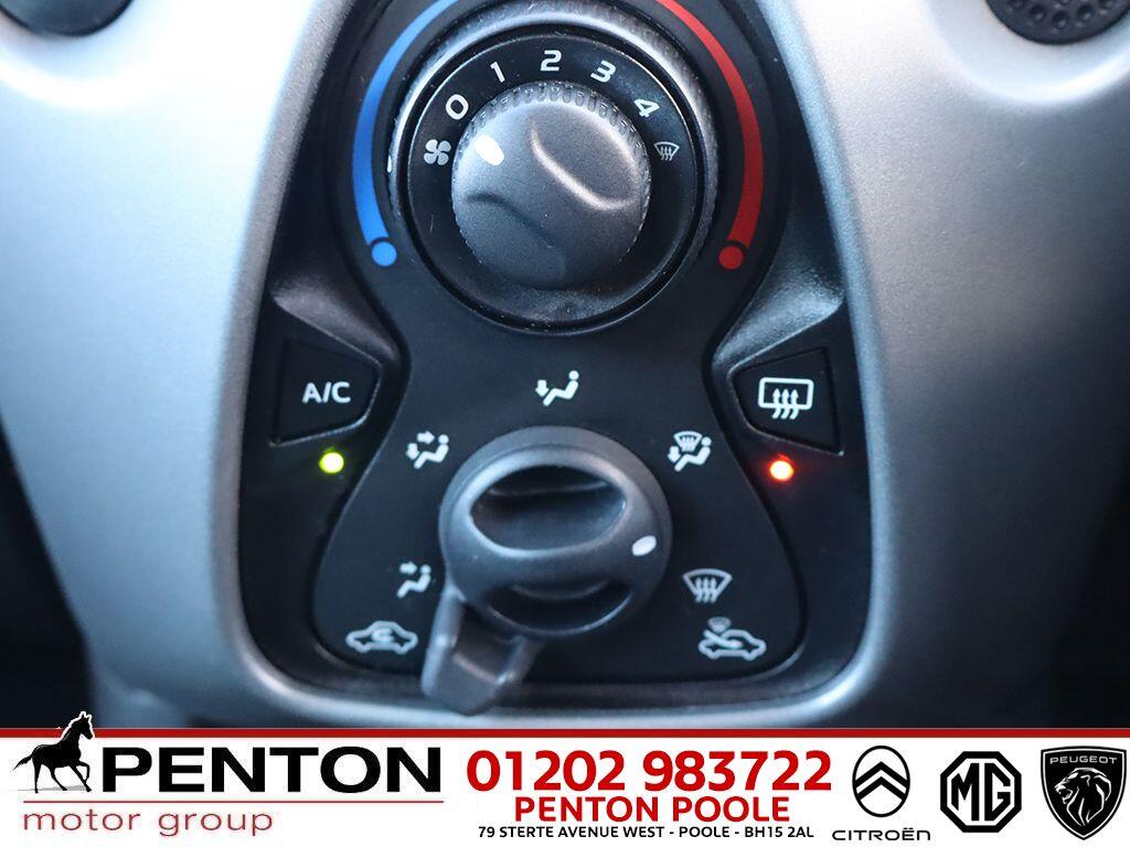 Used Toyota AYGO 2019 for sale - 75916224: Photo 12