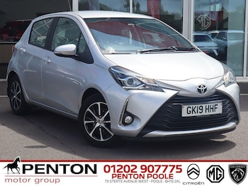 Used Toyota Yaris 2019 for sale - 78784605: Photo